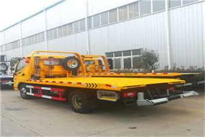 叶县附近拖车救援搭电