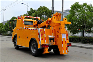 叶县高速路拖车费